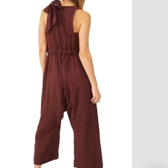 Free People Henriette Sleeveless Tie Waist Jumpsuit In Rum Raisin SMALL 1126 - Picture 2 of 8